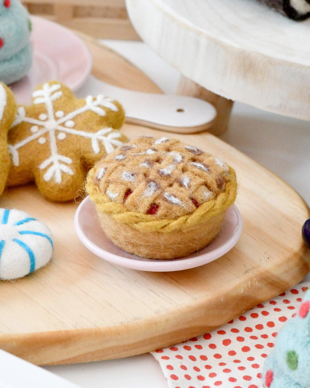 Felt Lattice Apple Pie - Tara Treasures