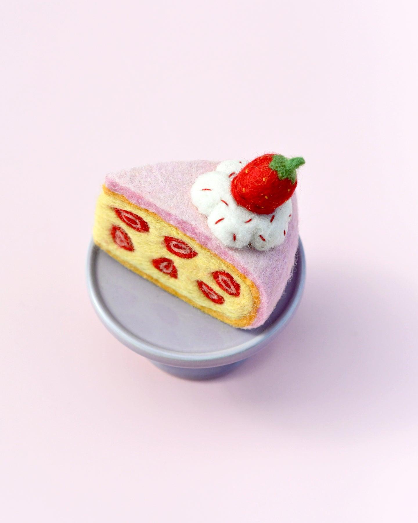 Felt Strawberry Torte Slice - Tara Treasures