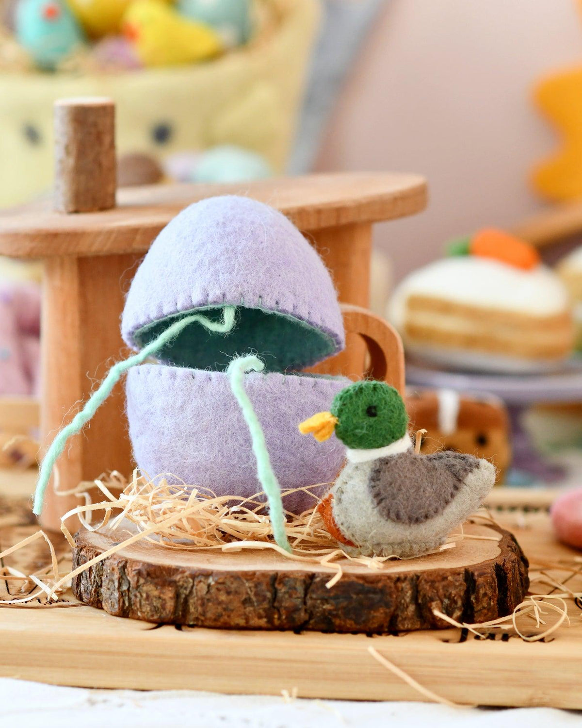 Felt Surprise Egg with Duck Inside - Tara Treasures