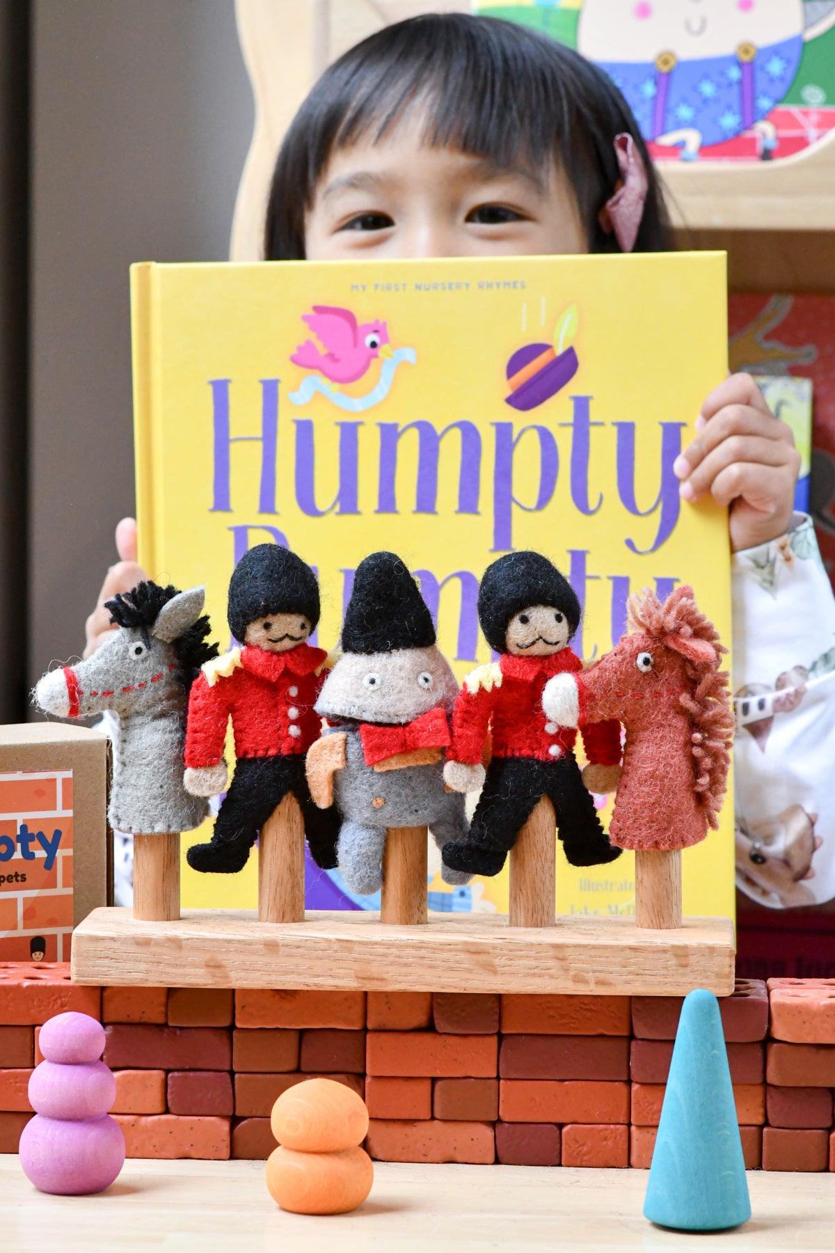 Humpty Dumpty Finger Puppet Set
