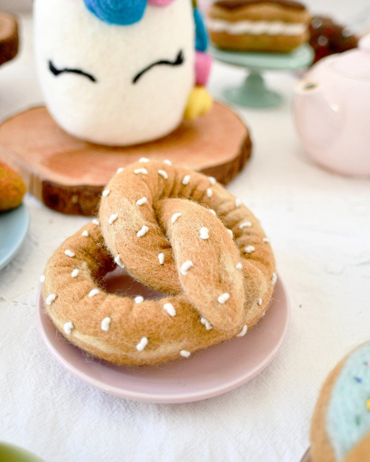 Felt Soft Pretzel - Tara Treasures