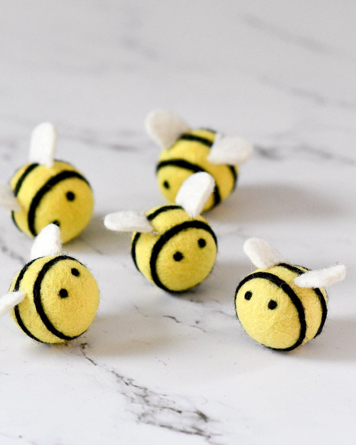 Felt Bees. Bee Accessories. Bee Charm. Bee Embellishment. 5 