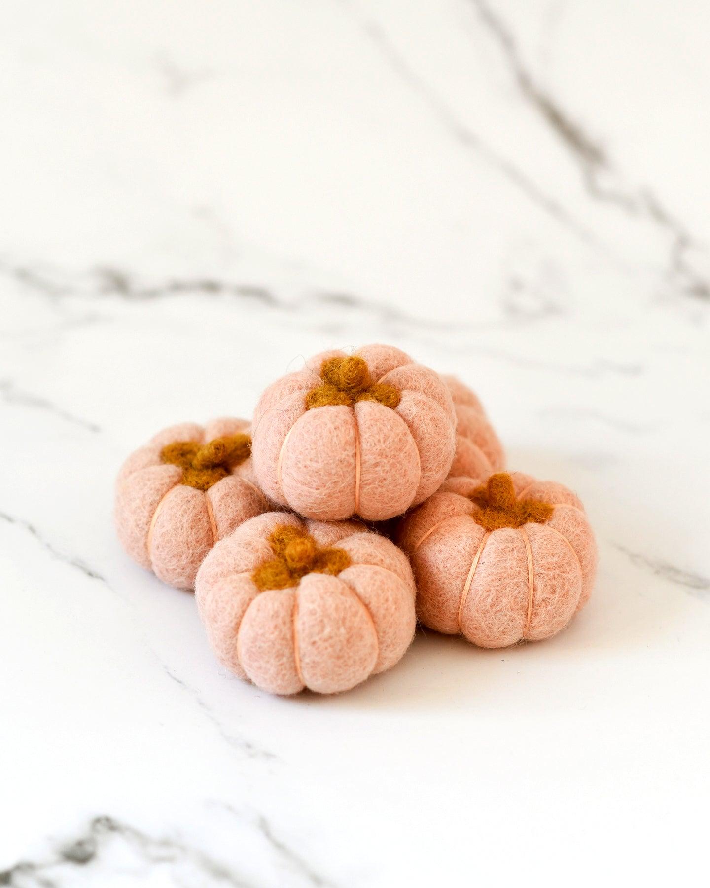 Felt Pumpkins (Coral Pink Coloured) - 5 Pumpkins - Tara Treasures