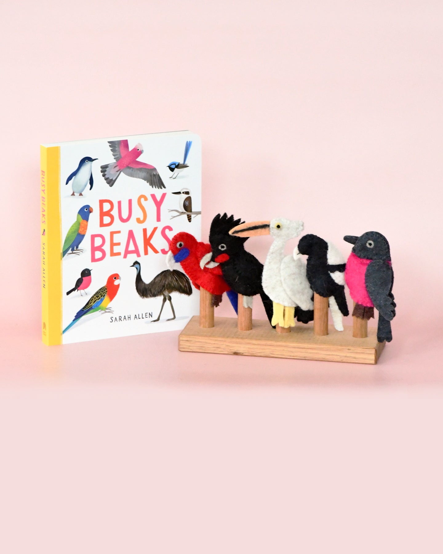 Busy Beaks Finger Puppets and Book Set by Sarah Allen