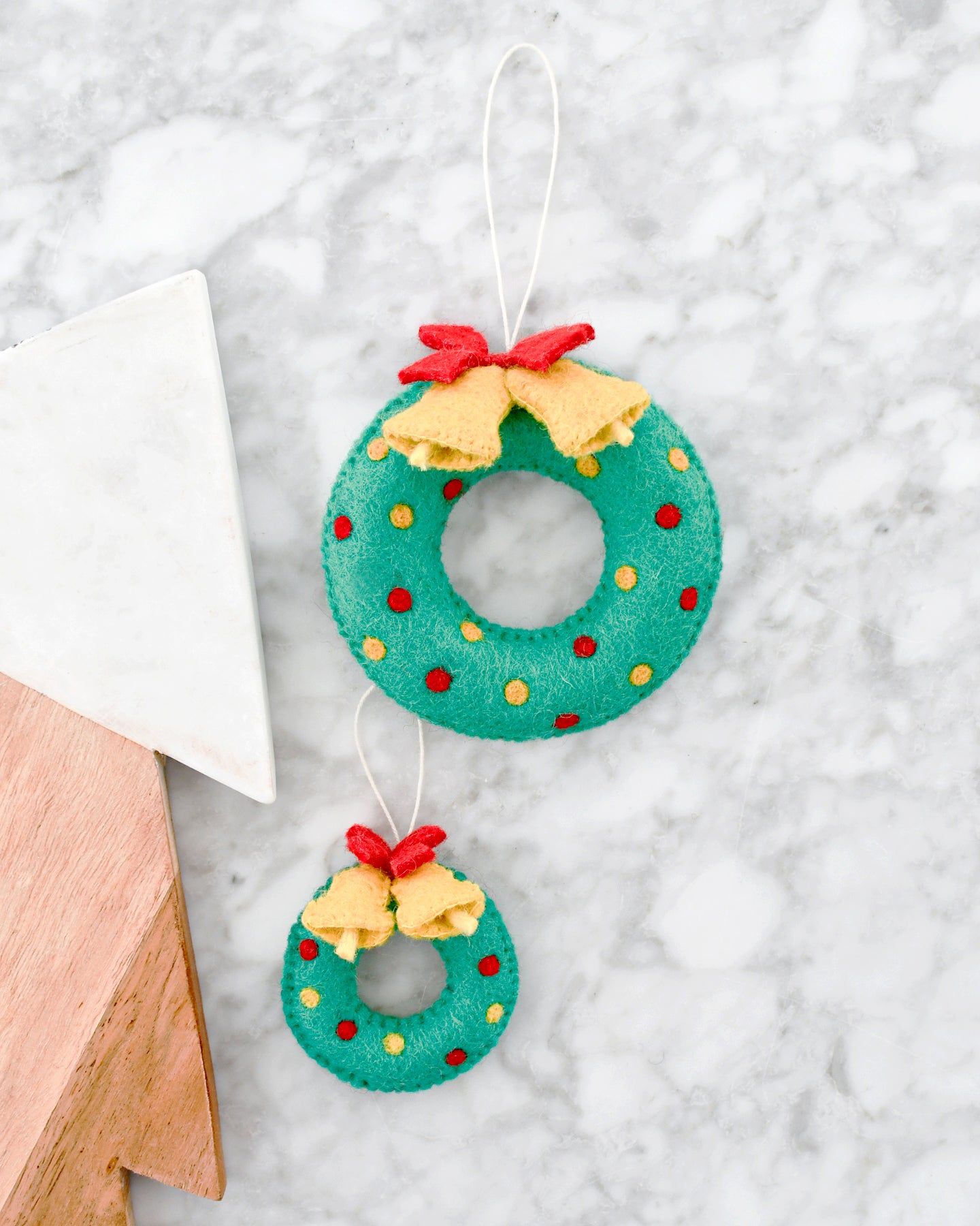 Felt Christmas Wreath Ornament for Dollhouse