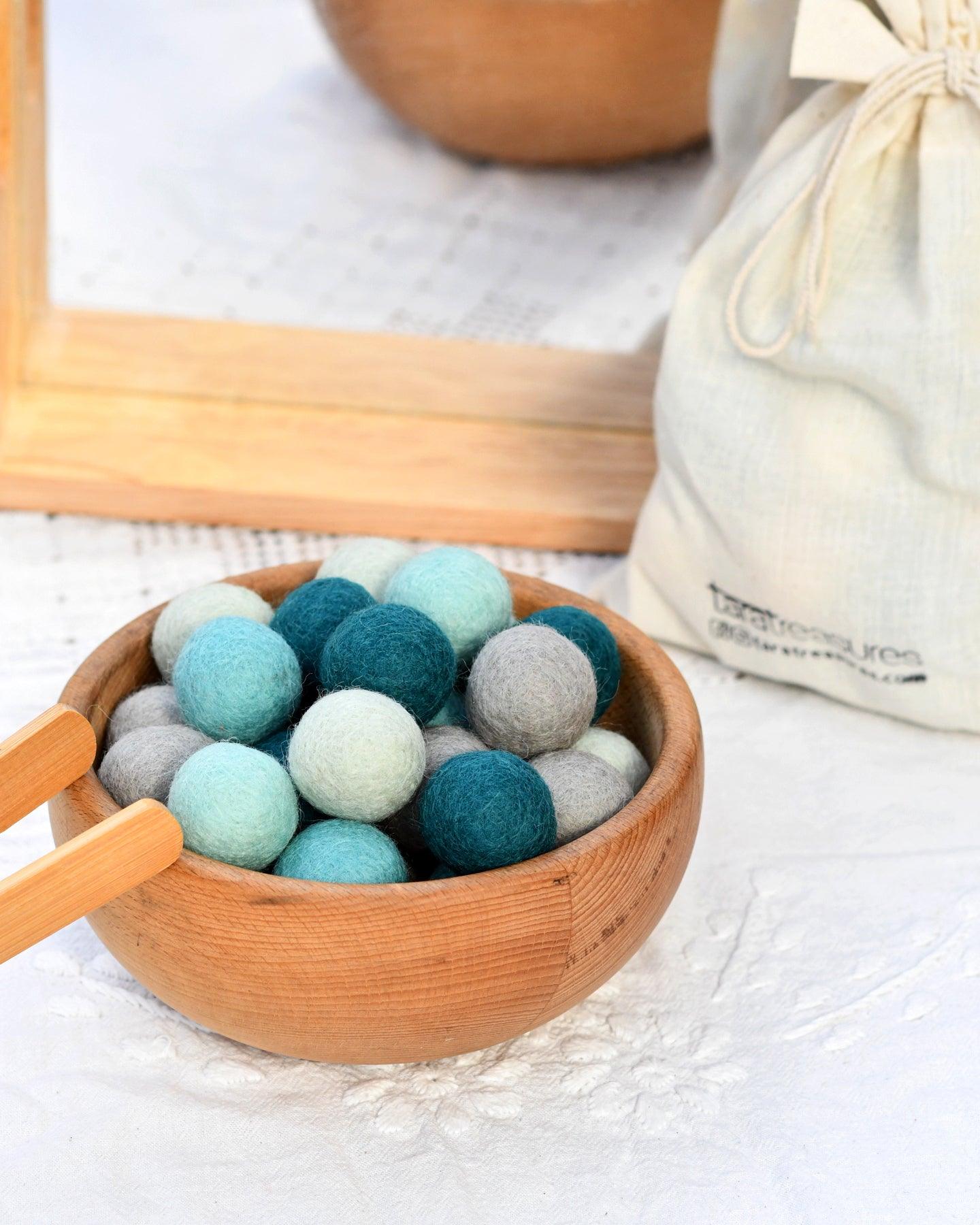 Wool Felt Balls in a Pouch - Blue Tones 3cm 30 balls - Tara Treasures