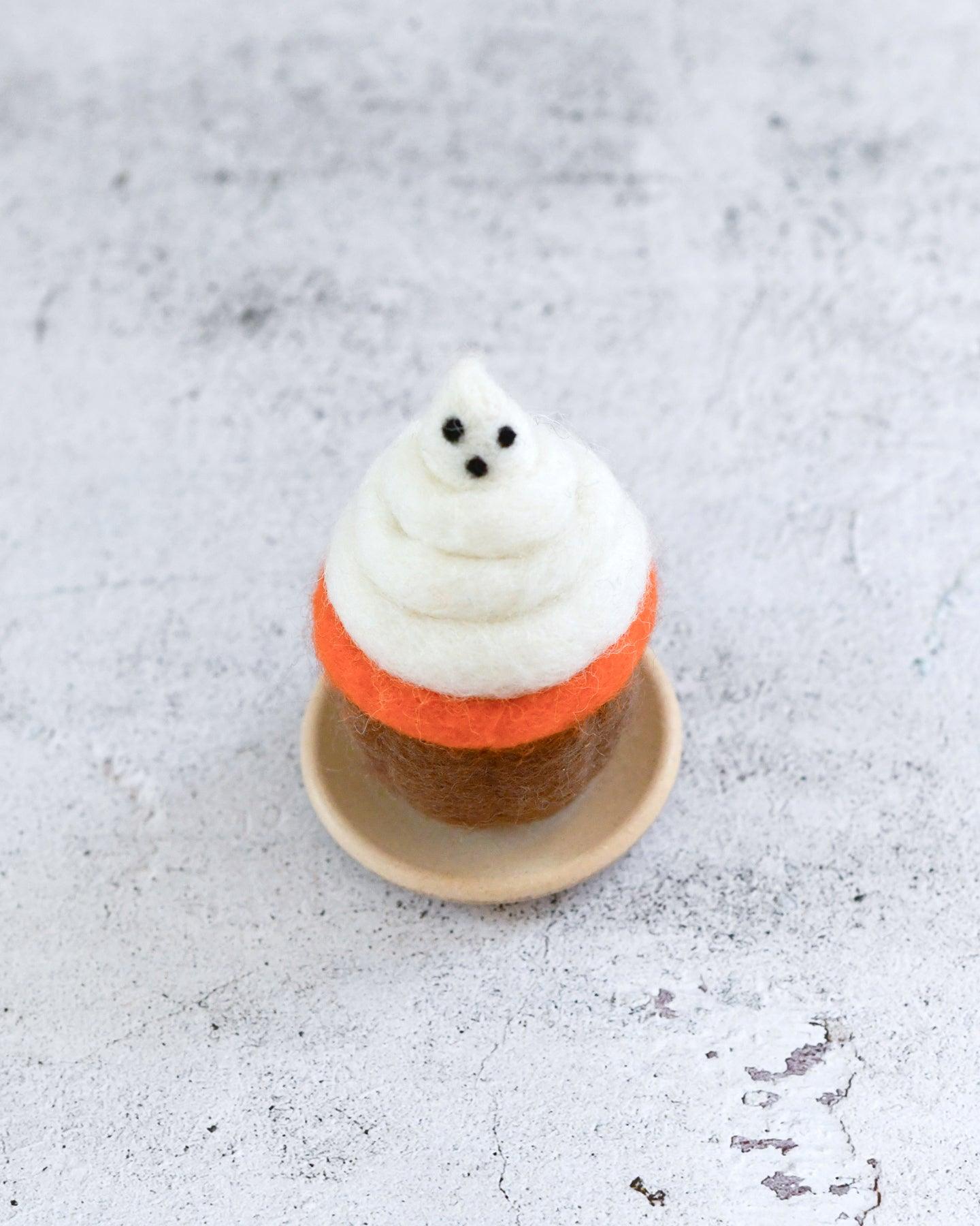 Felt Cupcake - Cute Ghost - Tara Treasures