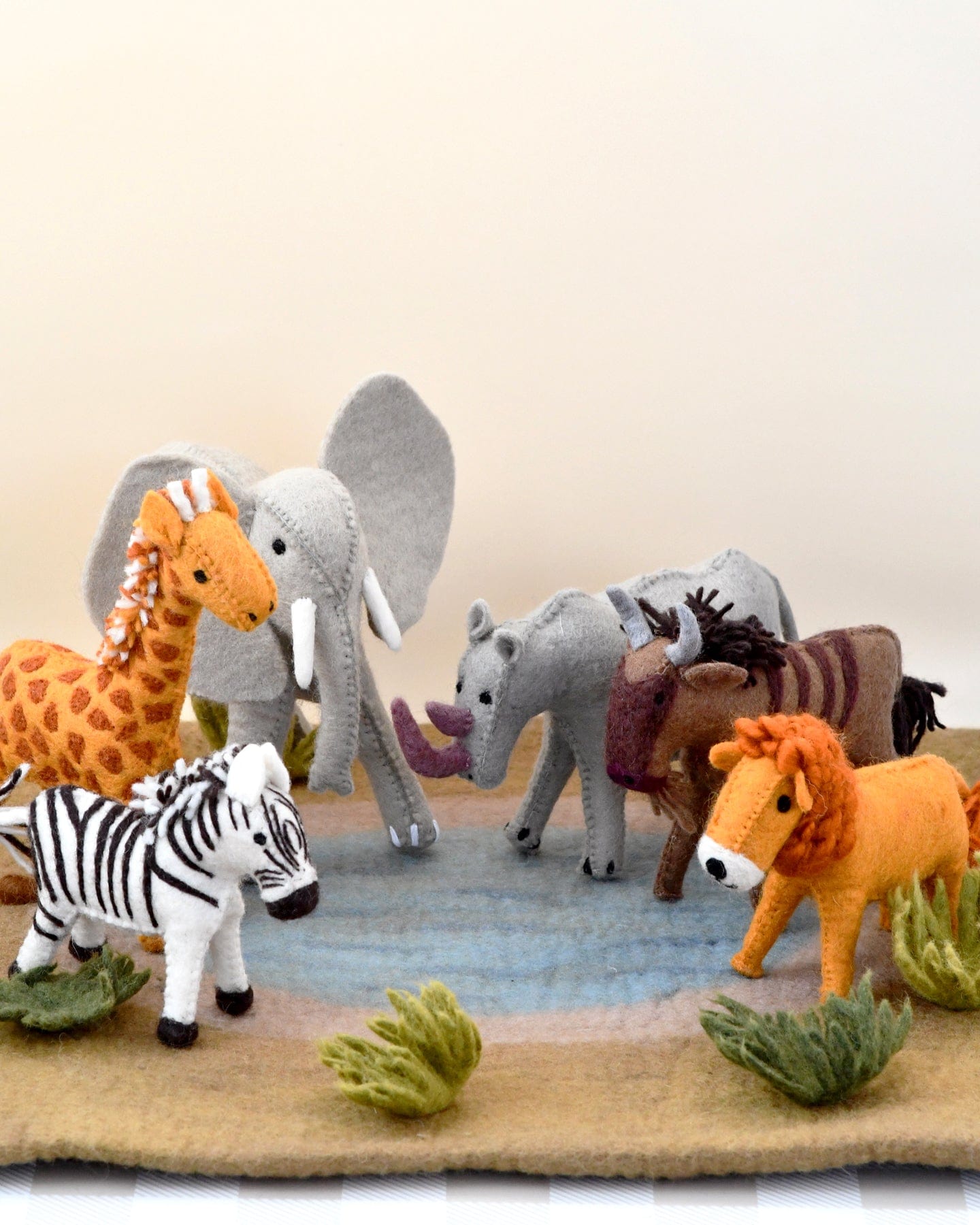 Felt Safari Animal Toys (Set of 6) – Tara Treasures