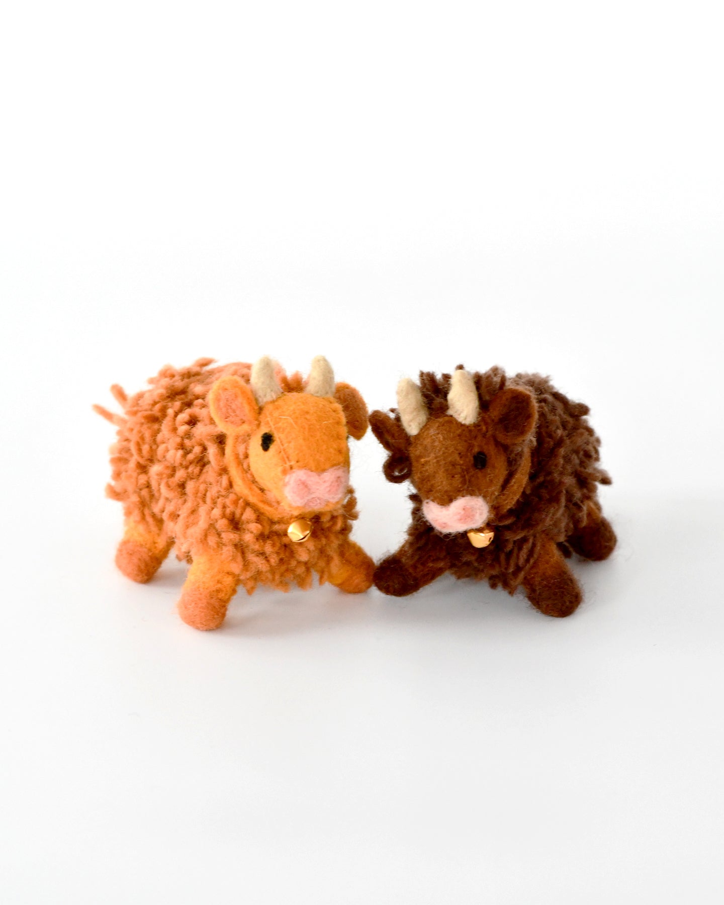 Felt Highland Cow Toy - Dark Brown