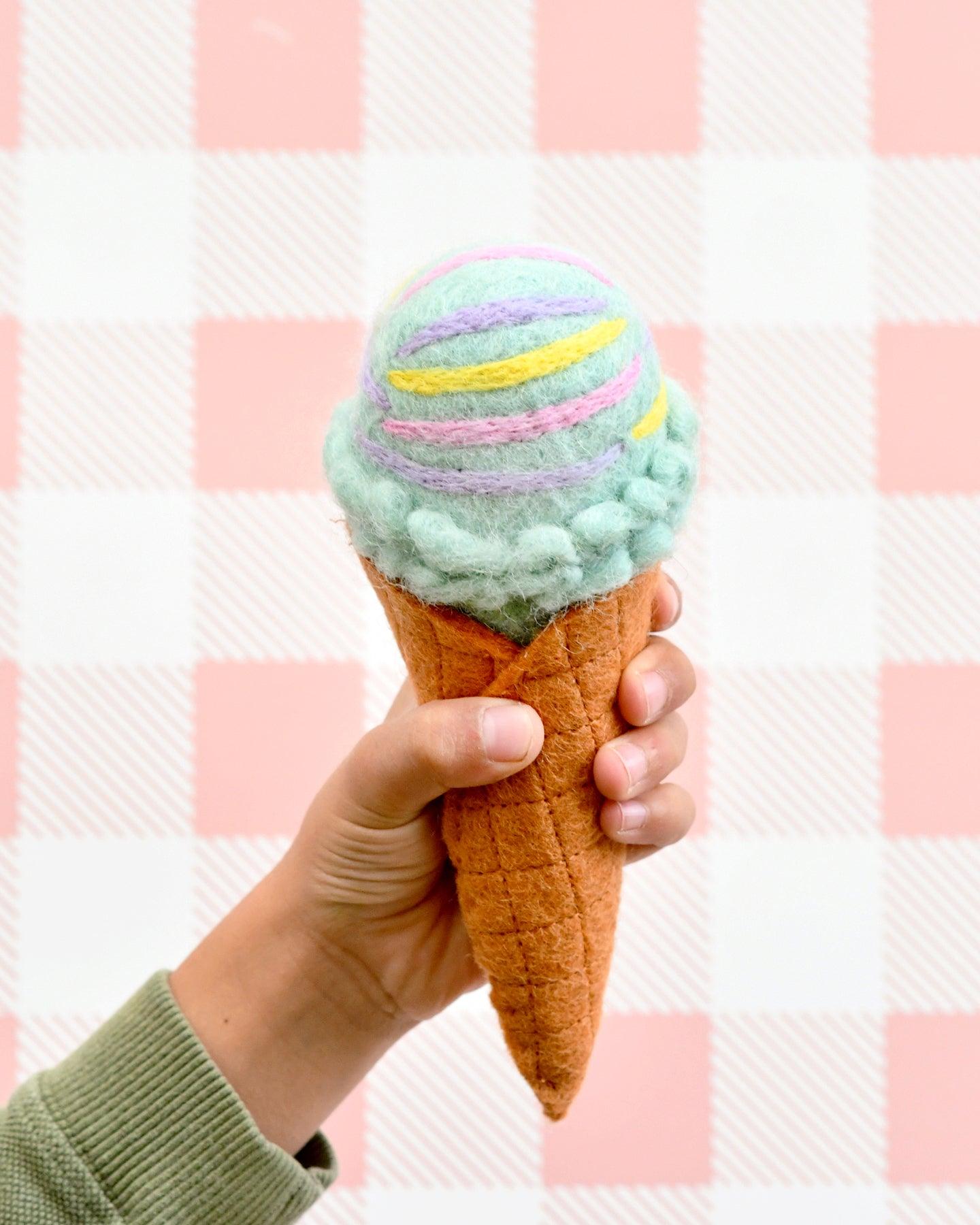 Felt Ice Cream Set - Waffle Cones and 9 Ice Cream Scoops - Tara Treasures