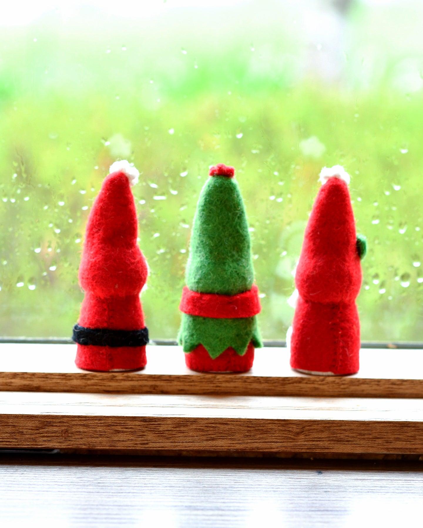 Christmas Peg Dolls Set - Santa Claus, Mrs Claus and Christmas Elf (Preorder) - Tara Treasures