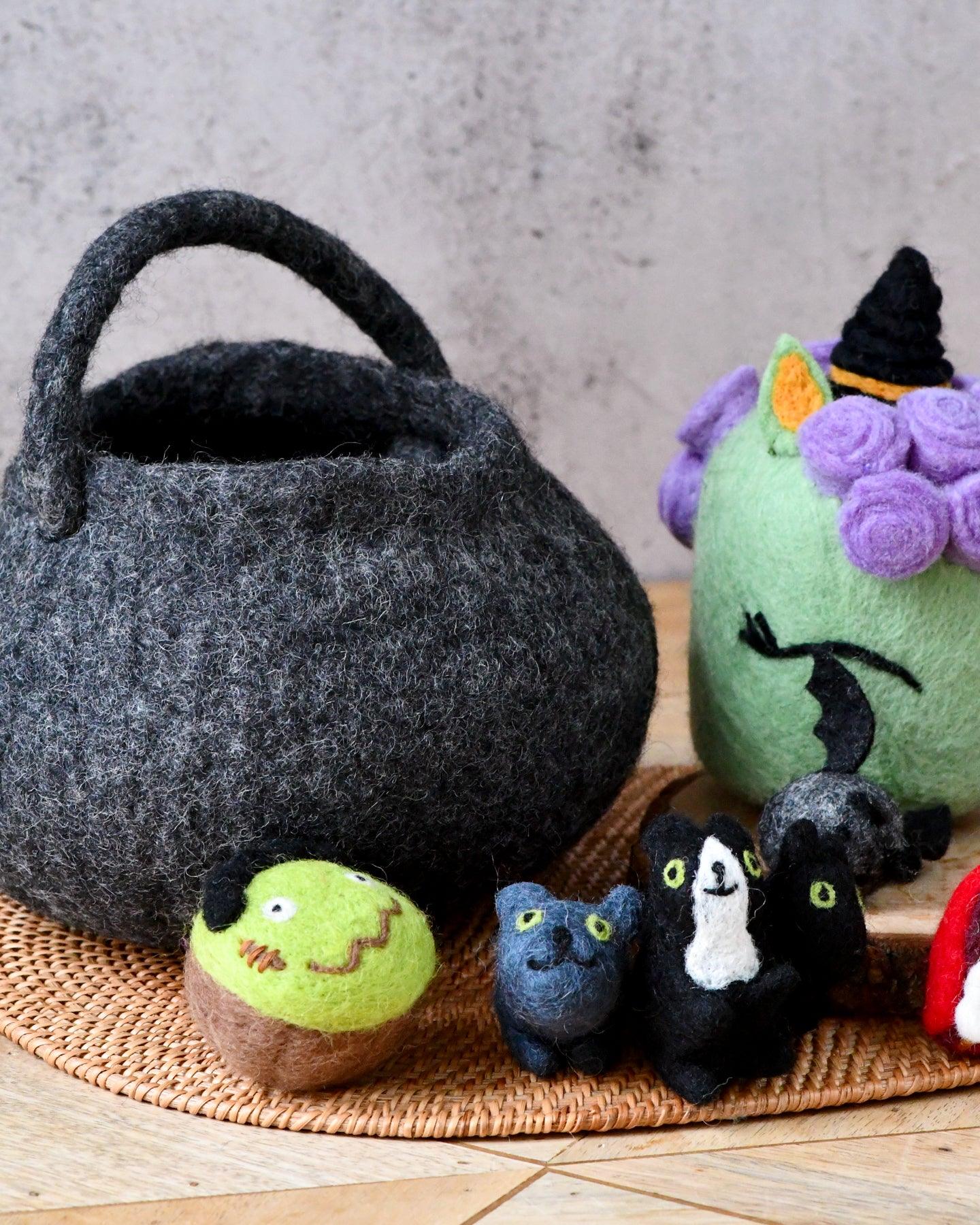 Felt Witches (Trick-Or-Treat) Grazing Set | Tara Treasures