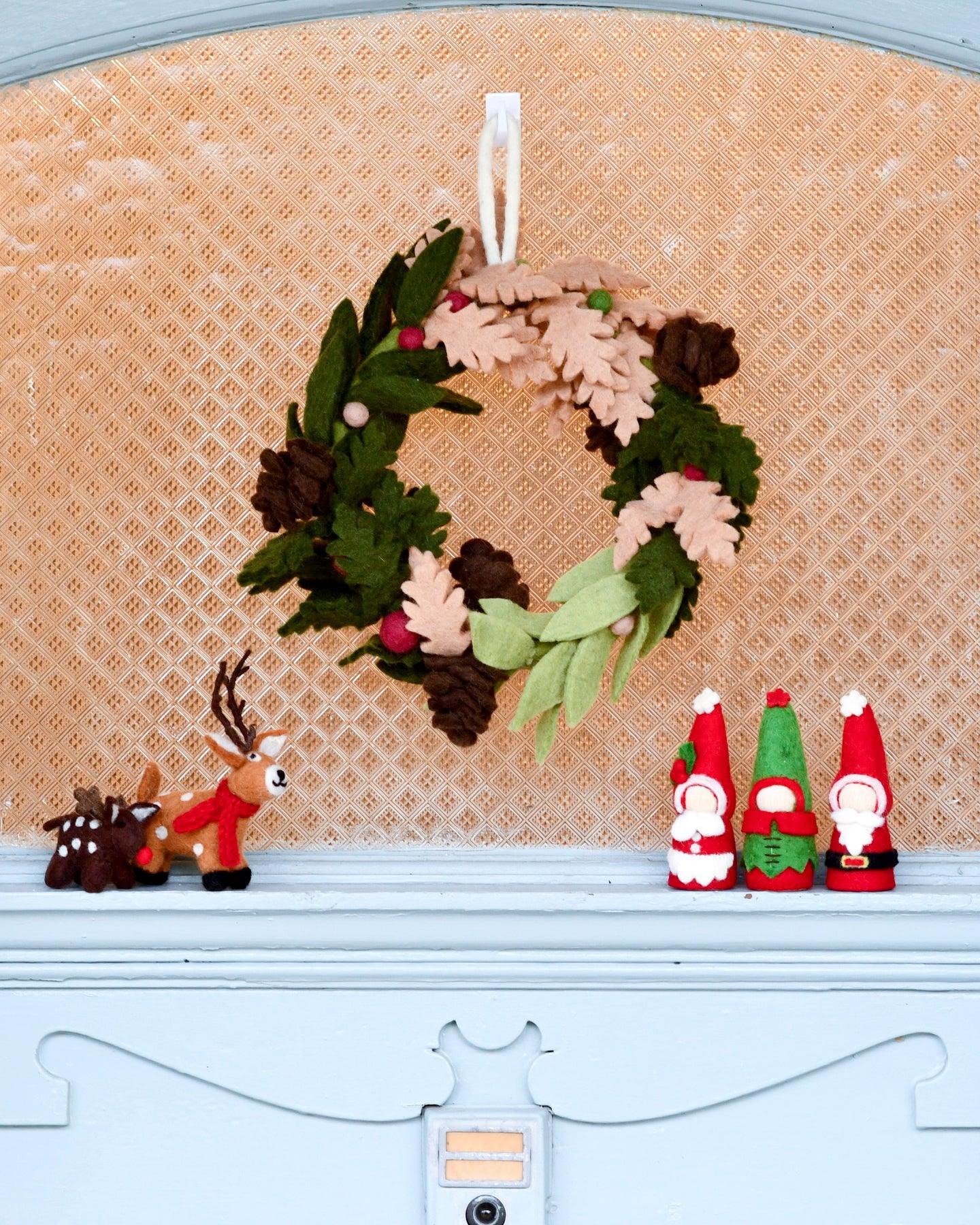 Felt Rustic Christmas Wreath - Tara Treasures