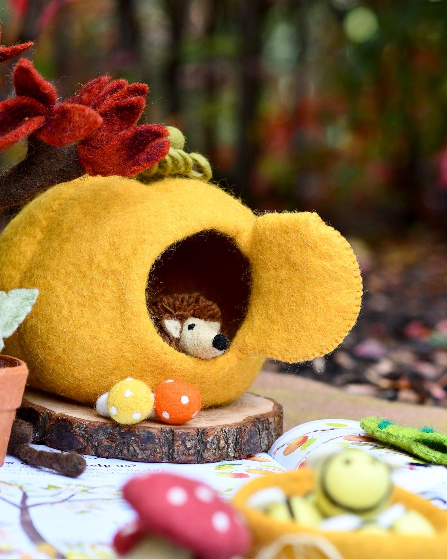 Felt Pumpkin House with Hedgehog Toy - Tara Treasures