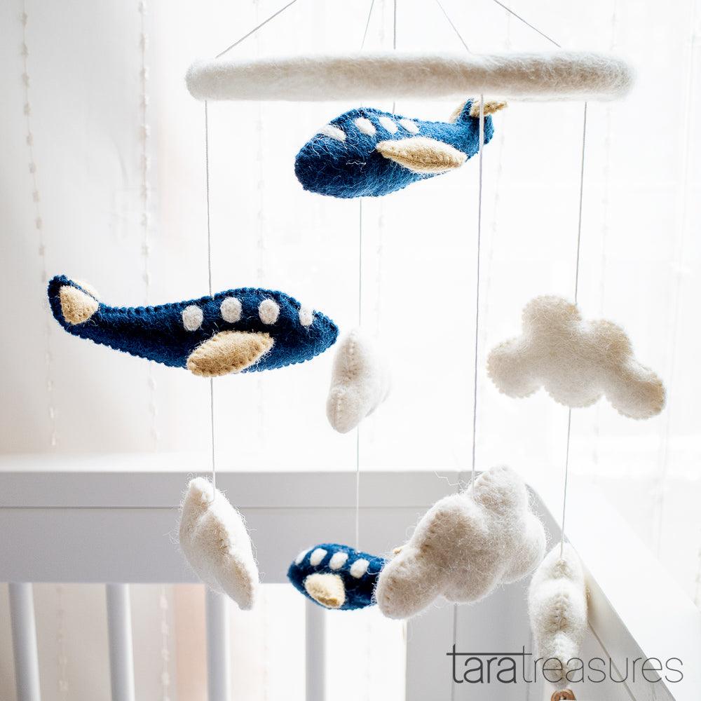 Navy best sale baby mobile