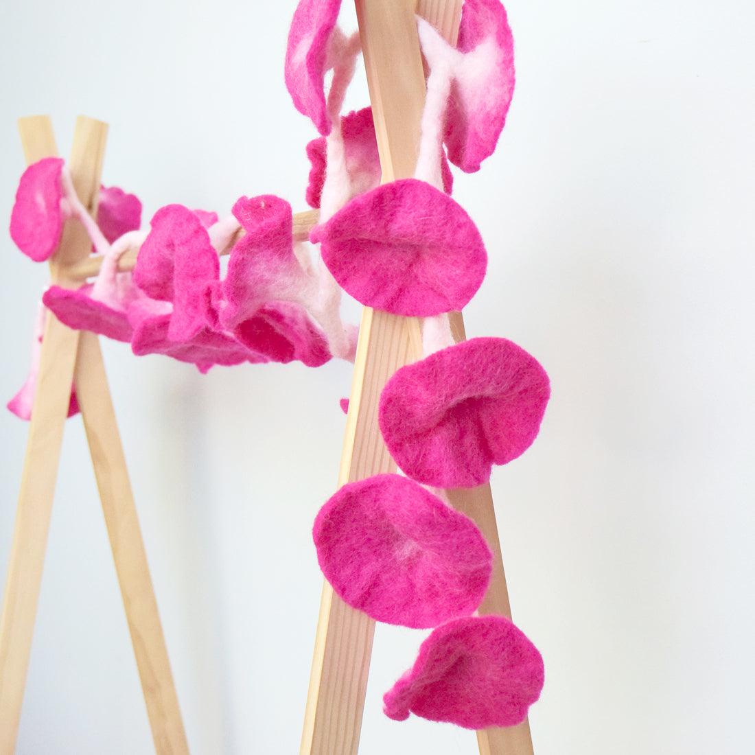 Flower Garland - Bright Pink - Tara Treasures