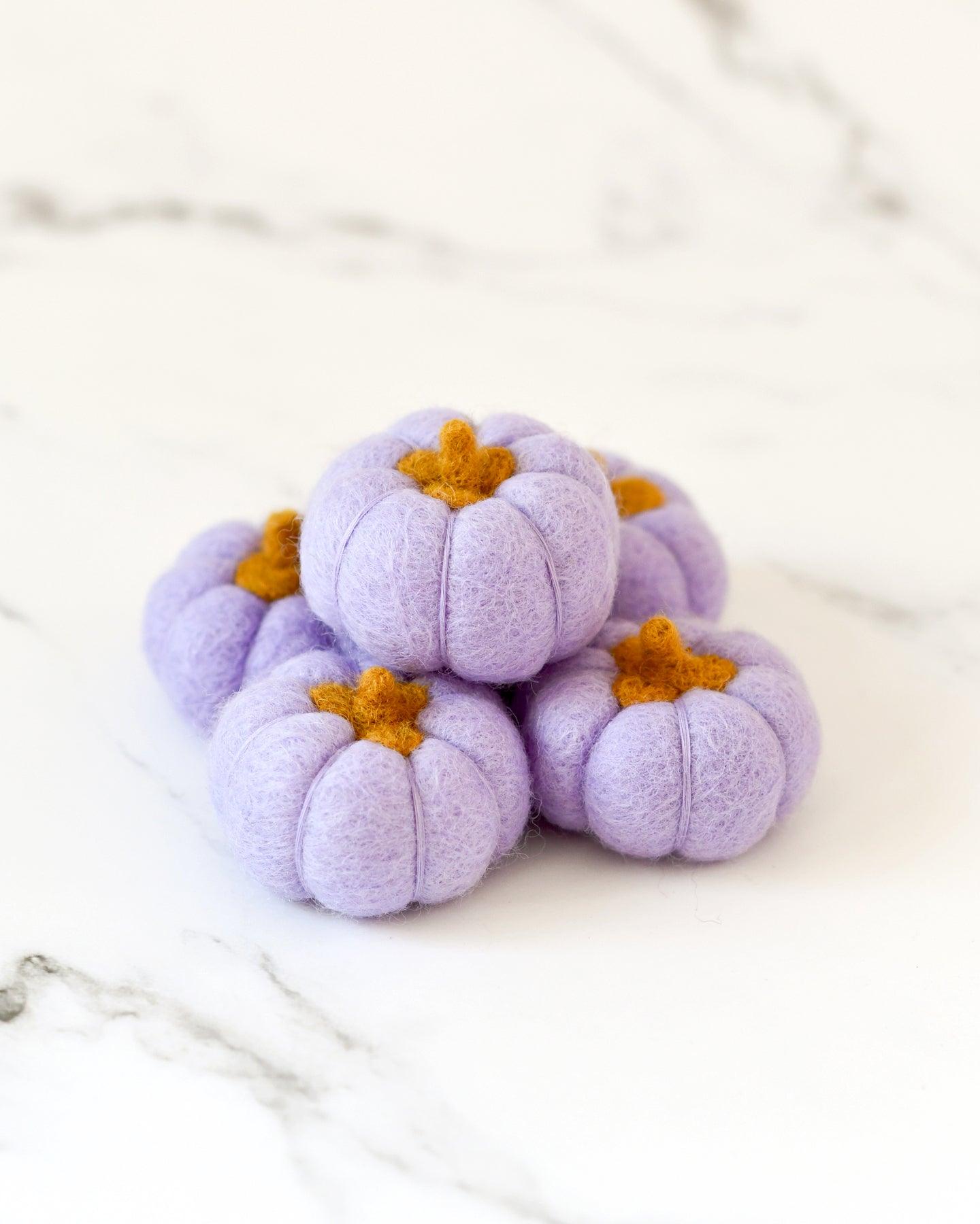 Felt Pumpkins (Lilac Coloured) - 5 Pumpkins - Tara Treasures