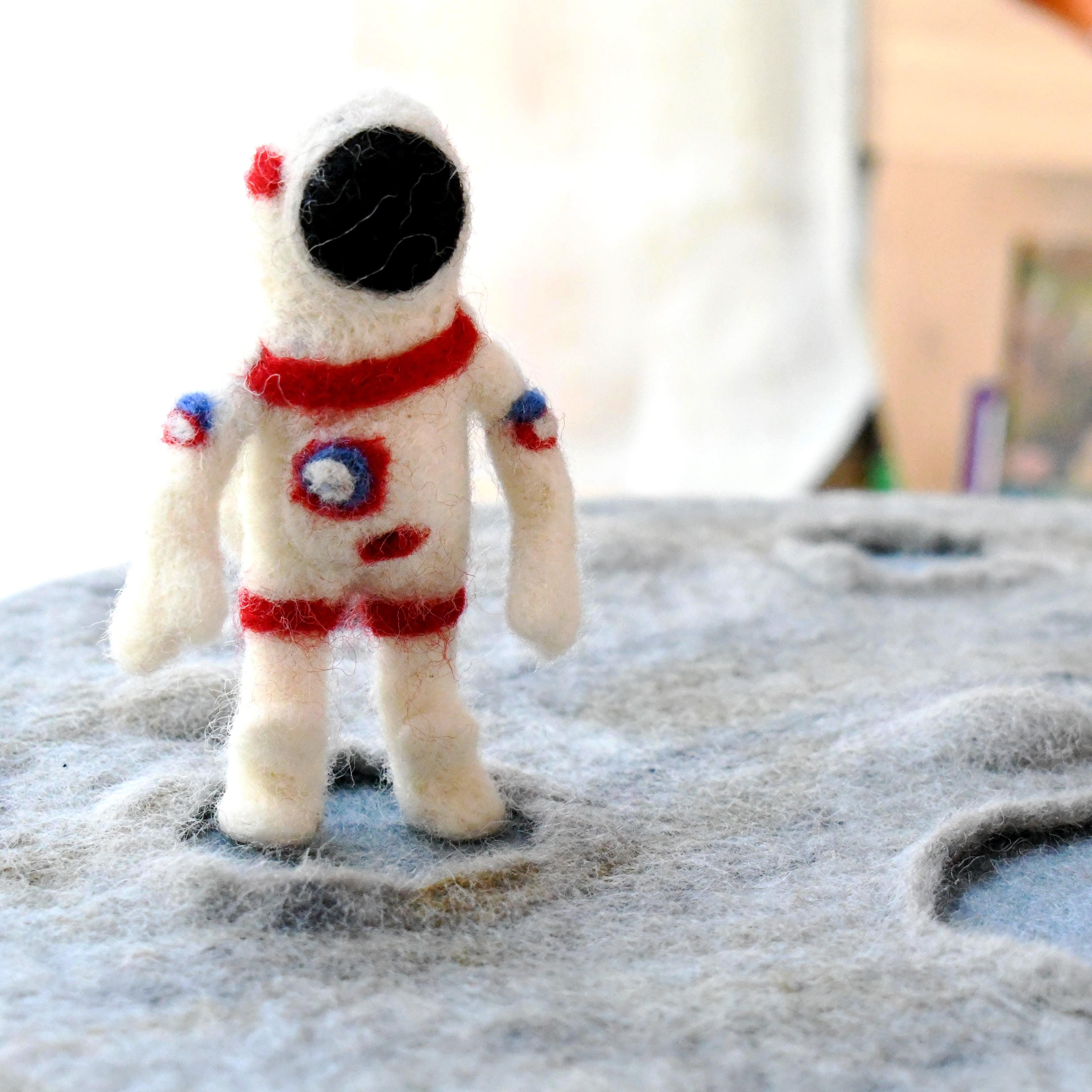 Felt Space Astronaut - Tara Treasures