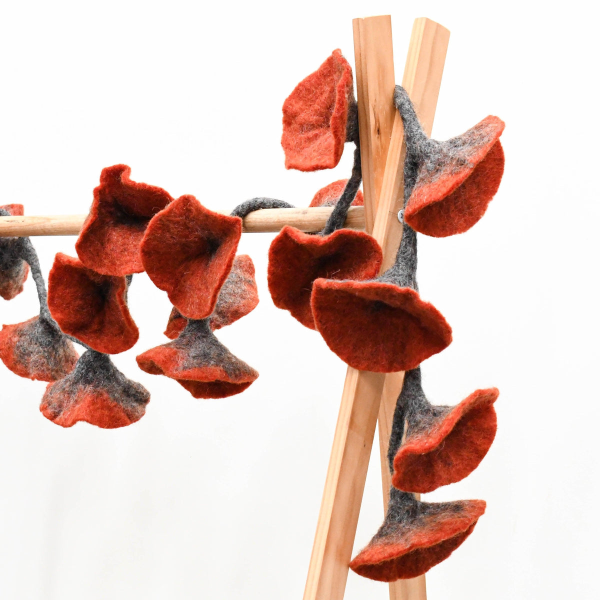 Rust Brown Flower Garland – Tara Treasures